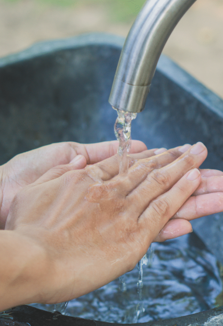 How Do Portable Hand Washing Stations Work?